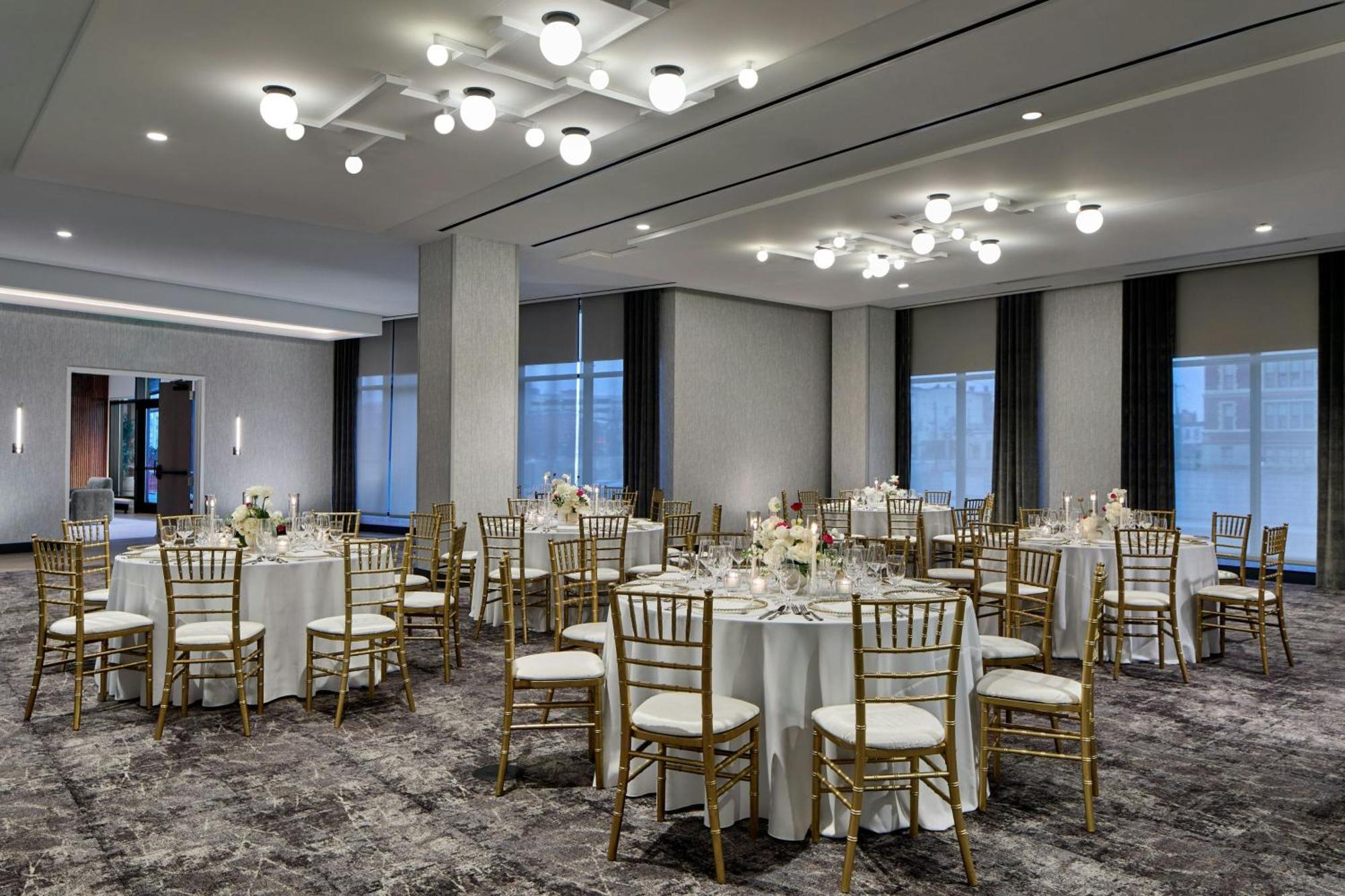 Hotel Celare, Cincinnati Midtown, A Tribute Portfolio Hotel Bagian luar foto